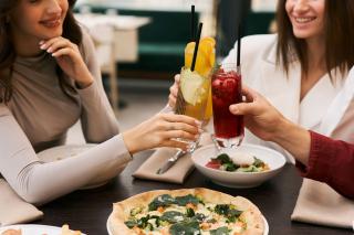 Коктейль в подарок